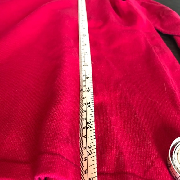 Rich red sweater - Picture 6 of 6